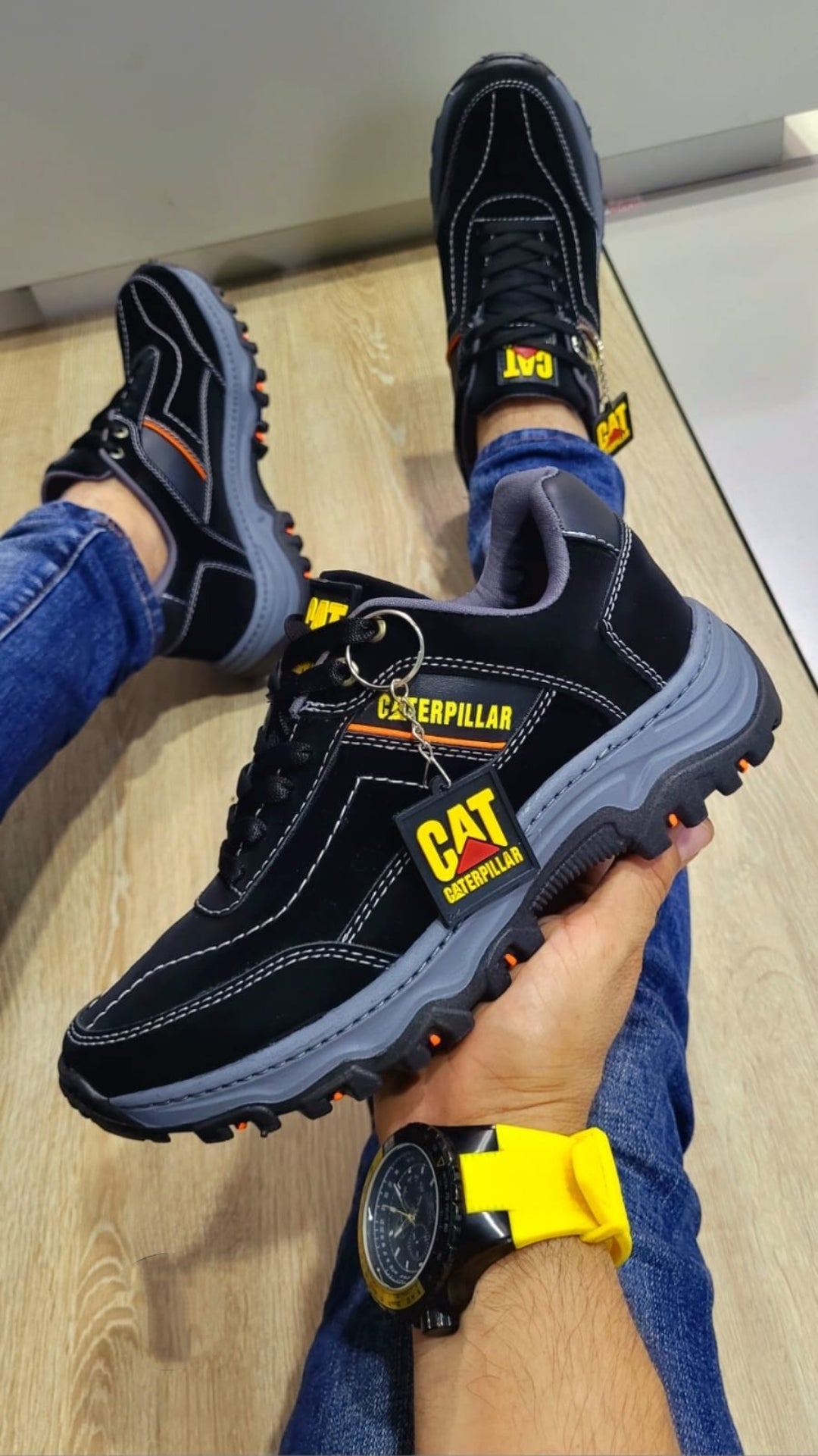 Caterpillar founder para caballero